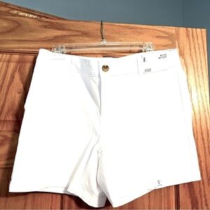 Ana mid-rise shorts. New, size 8.